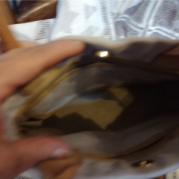 Dooney and Bourke bag - Picture 5 of 12